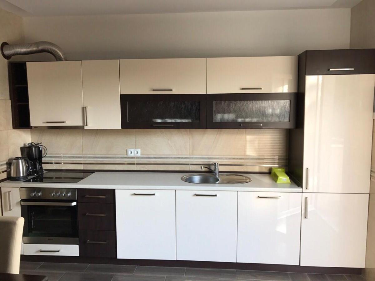 Apartmani Iva ヴィル エクステリア 写真